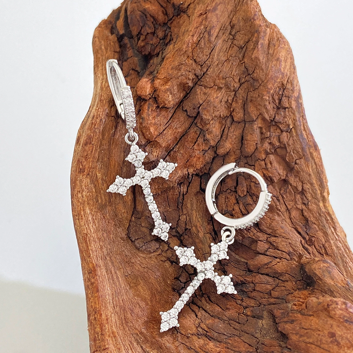 Diamond-Encrusted Cross Earrings for Women - Image 3
